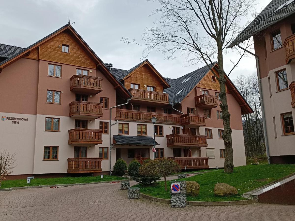 Apartament Miedzy Strumykami Karpacz Esterno foto